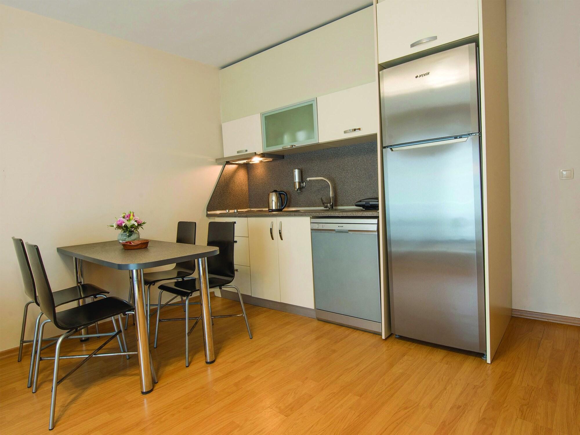 Blueway Hotel Residence อิสตันบูล ภายนอก รูปภาพ