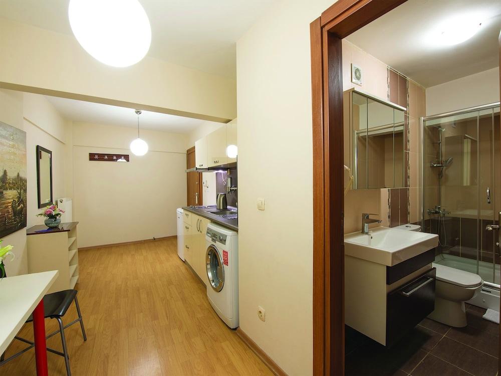 Blueway Hotel Residence อิสตันบูล ภายนอก รูปภาพ
