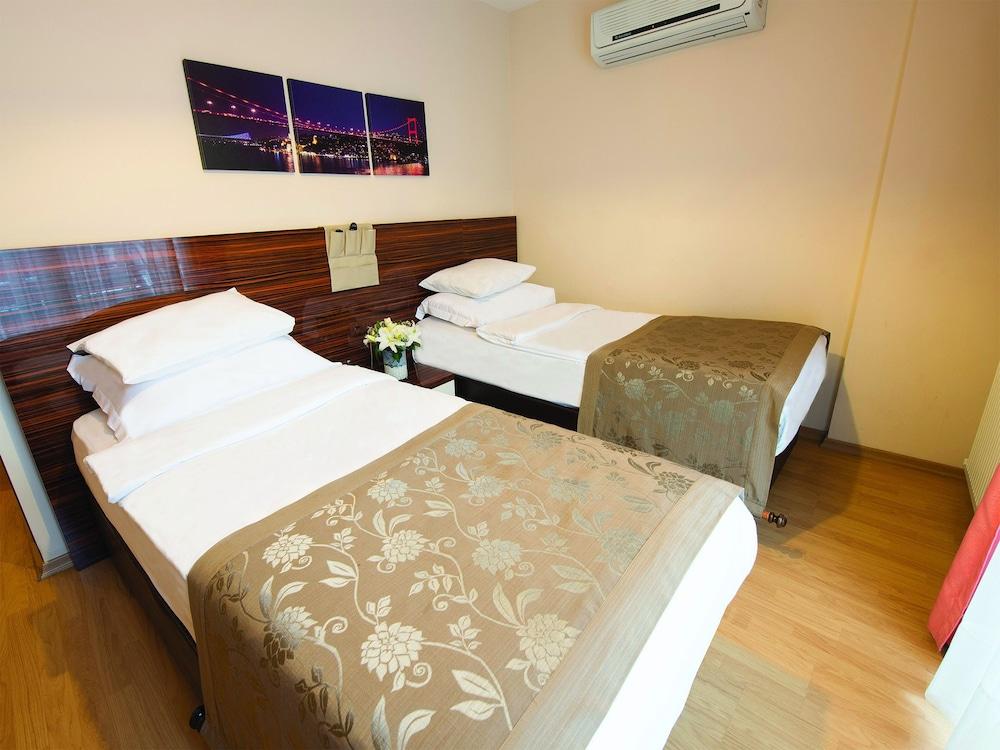 Blueway Hotel Residence อิสตันบูล ภายนอก รูปภาพ